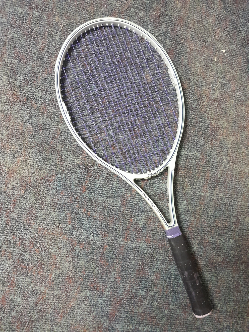 Vintage Wilson Pro Avenger 110 ~ 4 3/8 grip ~ New String ~ Sweet Racquet